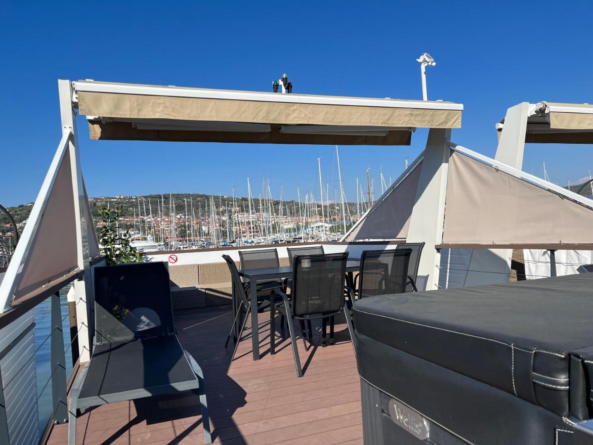 Floating Sea House Marea Apartamento Portorož Exterior foto